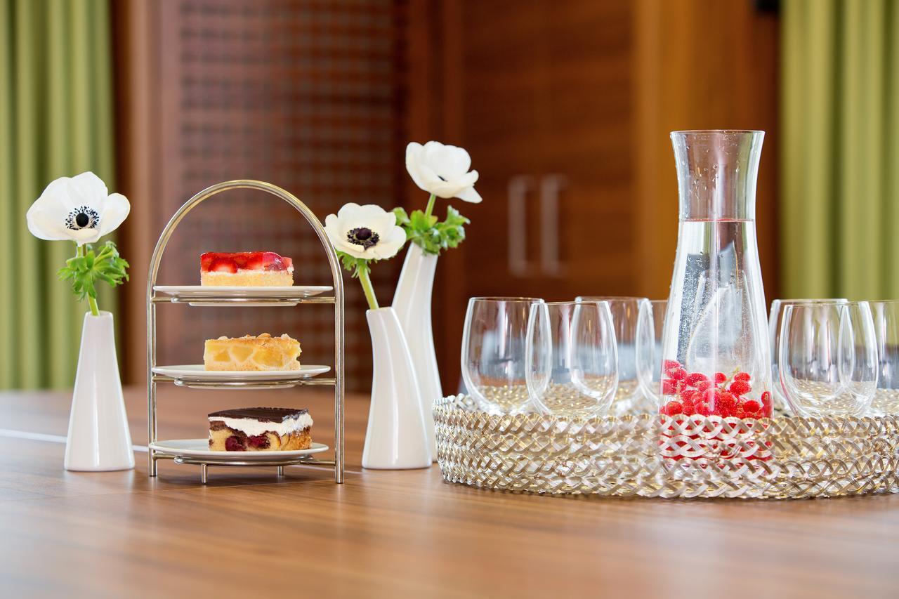 Hotel-Restaurant Distlerhof Leinburg Eksteriør billede