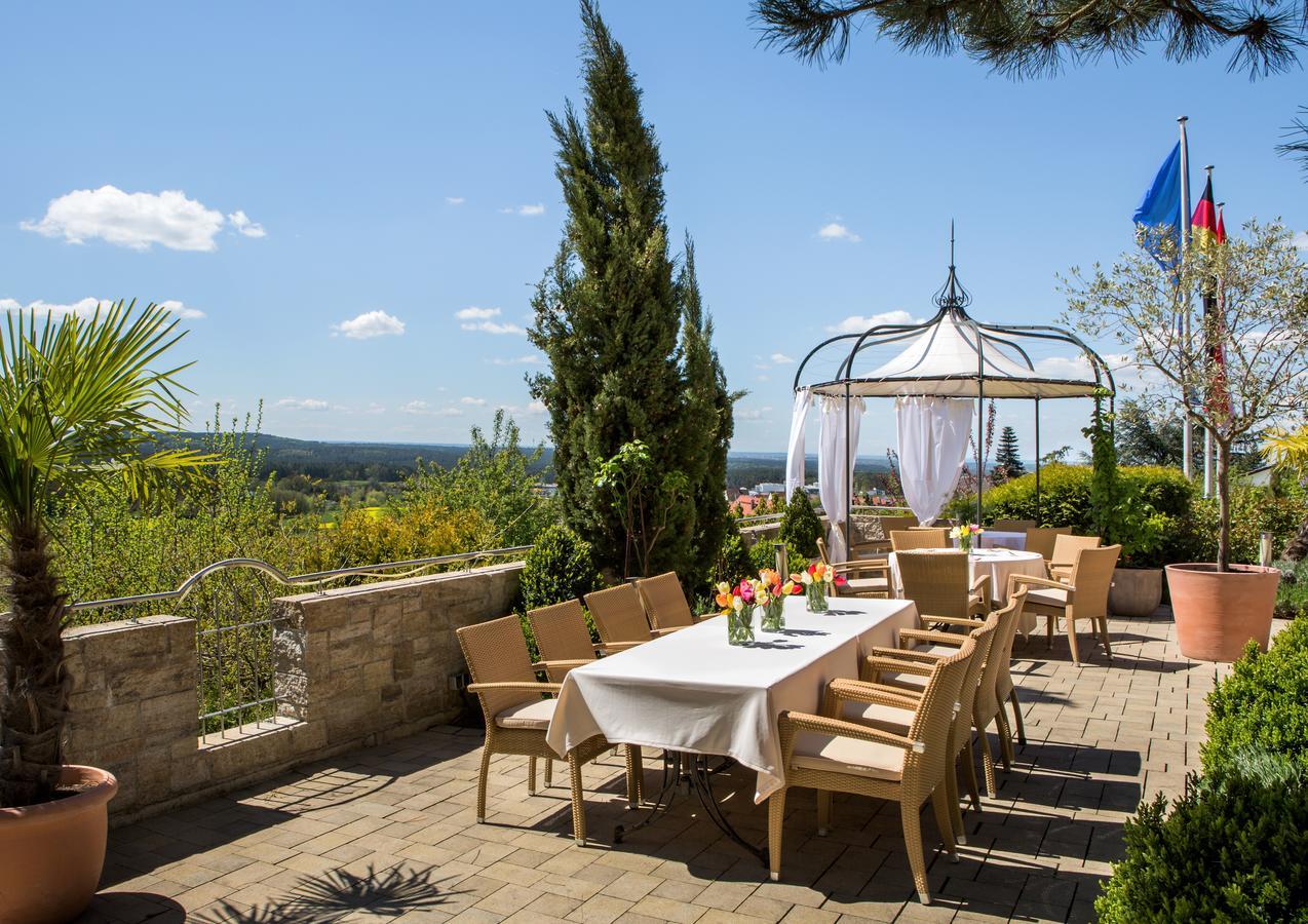 Hotel-Restaurant Distlerhof Leinburg Eksteriør billede
