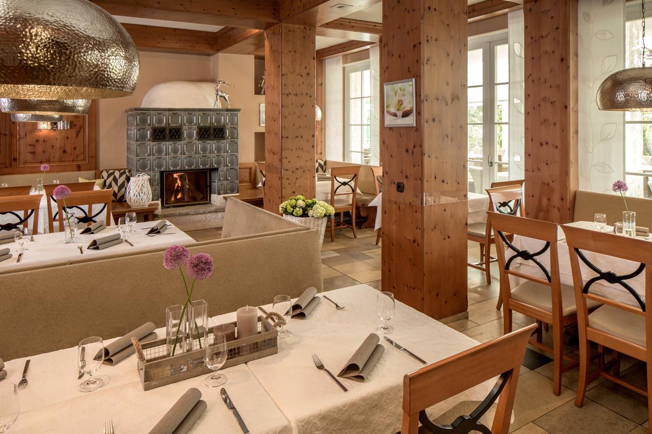 Hotel-Restaurant Distlerhof Leinburg Eksteriør billede